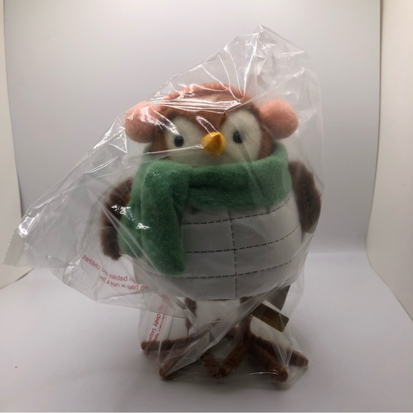 2023 Featherly Friends: WAFER (Wondershop Target) - Picture 2 of 4